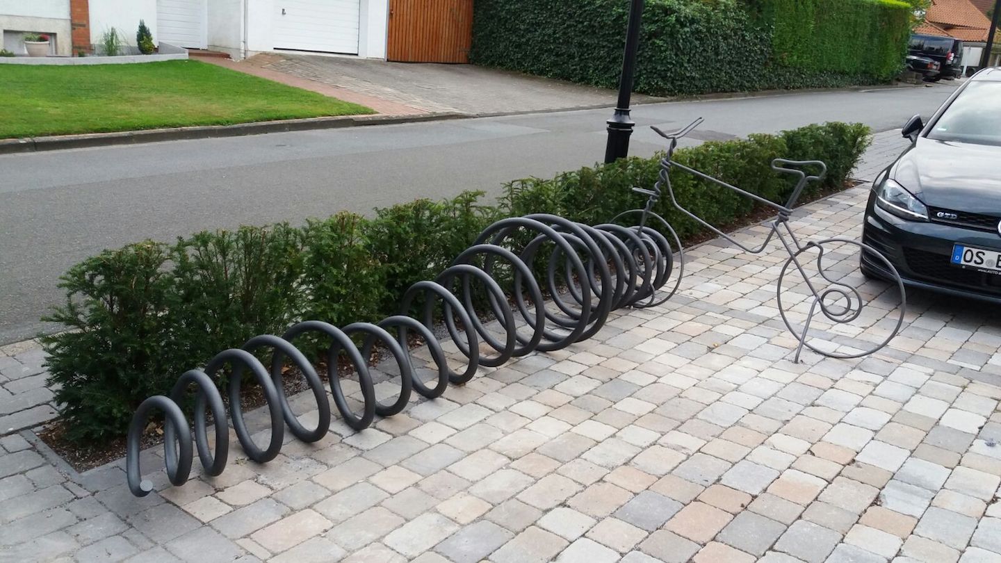 Kunst sinnvoll nützlich aussergewöhnlicher Fahrradständer edel Fahrrad parken abstellen NRW Bundesgebiet