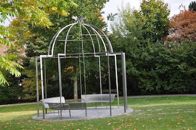 Kunstwerk Metallbau Pavillion Event Location Hochzeit Kunst Garten Schlosspark Kurpark Hotelanlage NRW