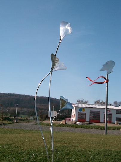 Ginkgo Skulptur Edelstahl hochglanzpoliert
