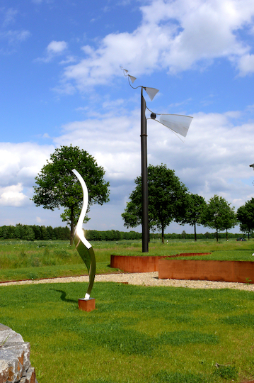 Edelstahlskulpturen Windspiele Kunstschmiede NRW